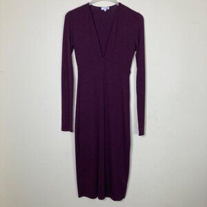 Wilfred Free Dress Medium Burgundy Plum Knit Long Sleeve Aritzia flaw on arm